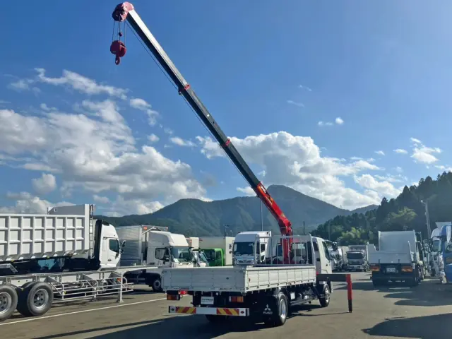 三菱 ファイター 2KG-FK62F(2WD)の写真4
