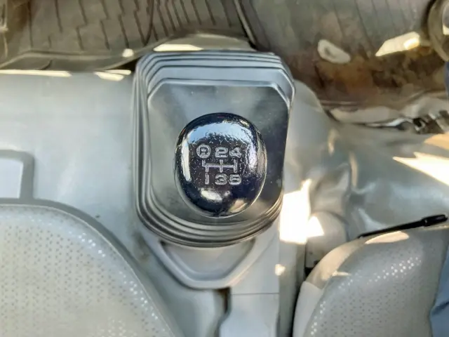 日野 デュトロ TKG-XZU600E(2WD)の写真38
