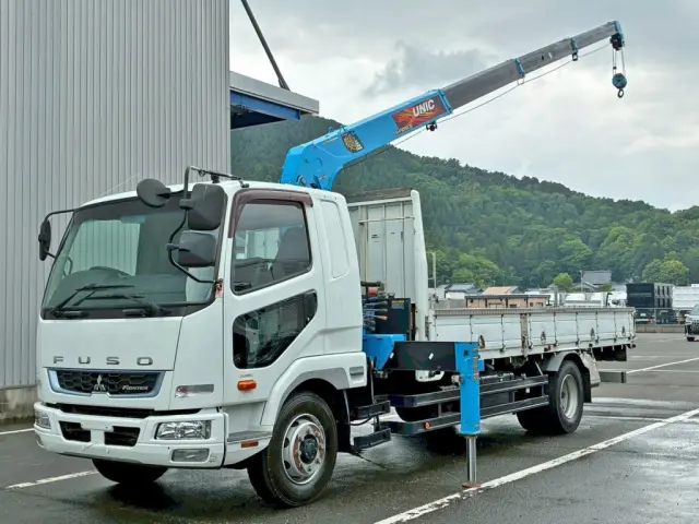 三菱 ファイター 2KG-FK65FZの写真1