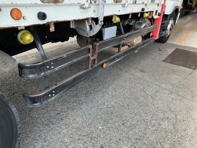 キャブ裏側の状態です。|三菱 ファイター QKG-FK62FZ(2WD)の写真75