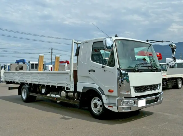三菱 ファイター 2KG-FK62F(2WD)の写真2