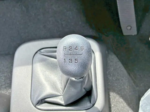 三菱 ファイター 2KG-FK62F(2WD)の写真18
