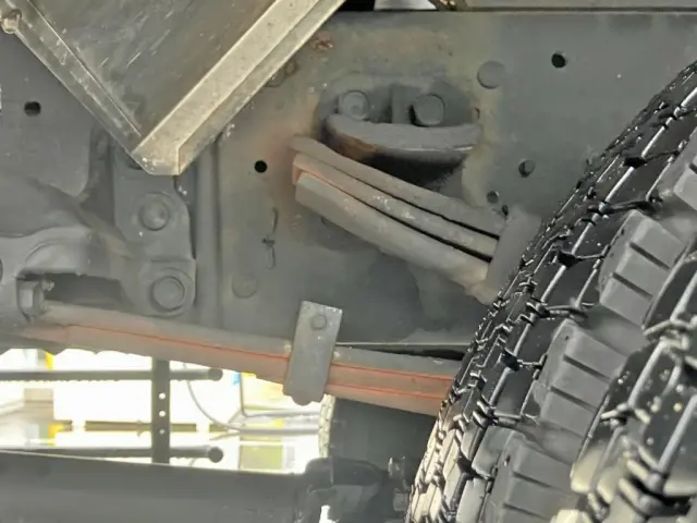 リーフサスです。|いすゞ フォワード 2RG-FSR90S2の写真5