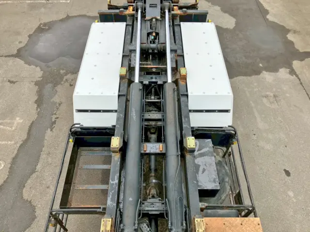 ツインシリンダーです。|日野 プロフィア QPG-FS1EREAの写真11