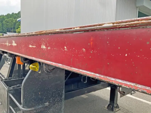 運転席側ボディー前方から中央にかけてキズがあります。|トレクス トレクス PFB332ACの写真11