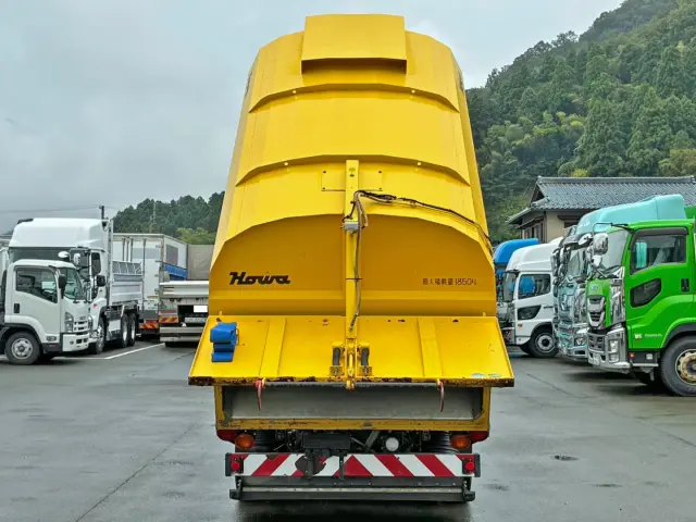 いすゞ エルフ TPG-NMR85N(2WD)の写真17