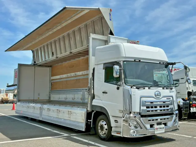 ホイールはアルミ製です。|UD ビックサム 2PG-CG5CAの写真2