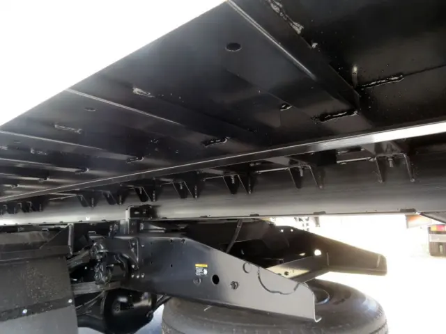 ネタの状態です。(横ネタは鉄製です)|三菱 ファイター 2KG-FK62F(2WD)の写真7