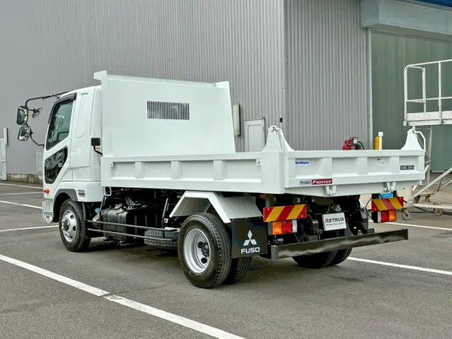 三菱 ファイター 2KG-FK62F(2WD)の写真3