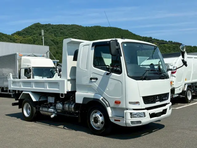 三菱 ファイター 2KG-FK62F(2WD)の写真2