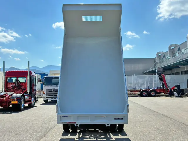 三菱 ファイター 2KG-FK62F(2WD)の写真8