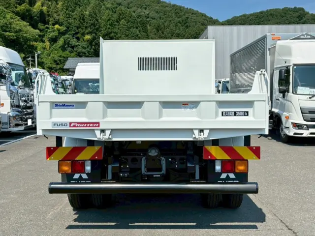 リヤ周りの状態です。|三菱 ファイター 2KG-FK62F(2WD)の写真20
