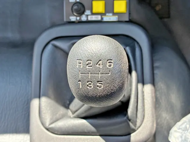 ダンプのプレートです。|三菱 ファイター 2KG-FK62F(2WD)の写真23