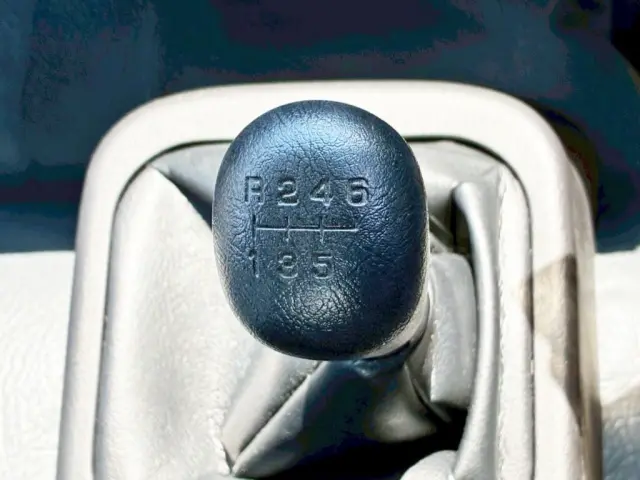 三菱 ファイター 2KG-FK62F(2WD)の写真26