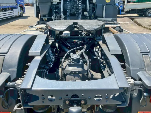 ボルボ FM トラクター 2DG-KA2TDA2の写真7