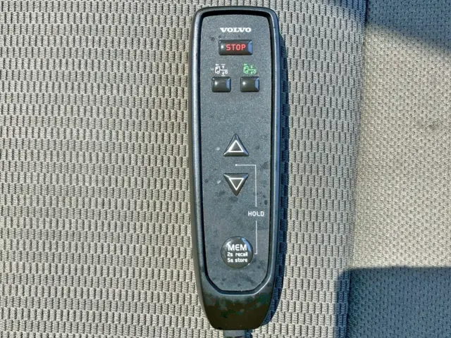 エアサスのコントローラーです。|ボルボ FM トラクター 2DG-KA2TDA2の写真26