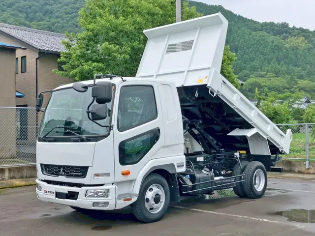 三菱 ファイター 2KG-FK62F(2WD)の写真1