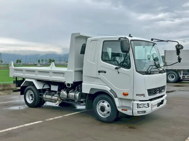 三菱 ファイター 2KG-FK62F(2WD)の写真2