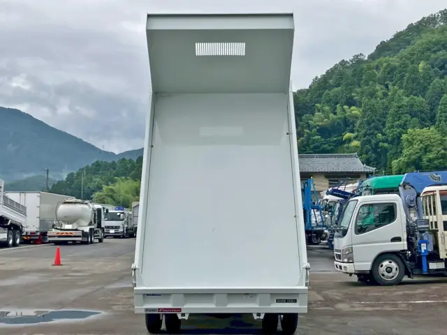 三菱 ファイター 2KG-FK62F(2WD)の写真9