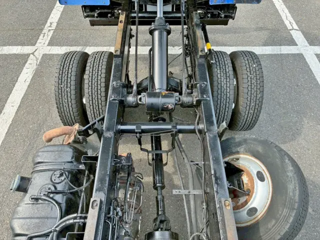いすゞ エルフ TKG-NKR85AD(2WD)の写真25