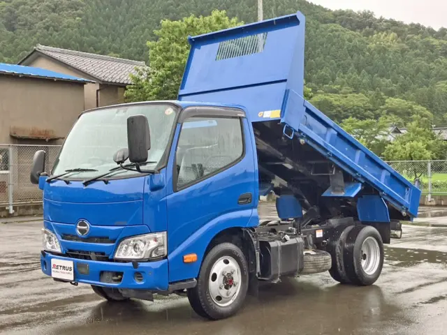 日野 デュトロ 2KG-XZU675T(4WD)の写真1