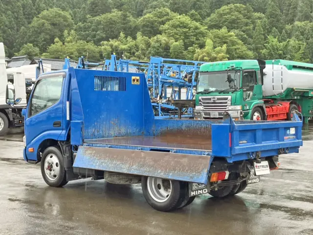 アオリを開いた状態です。|日野 デュトロ 2KG-XZU675T(4WD)の写真3