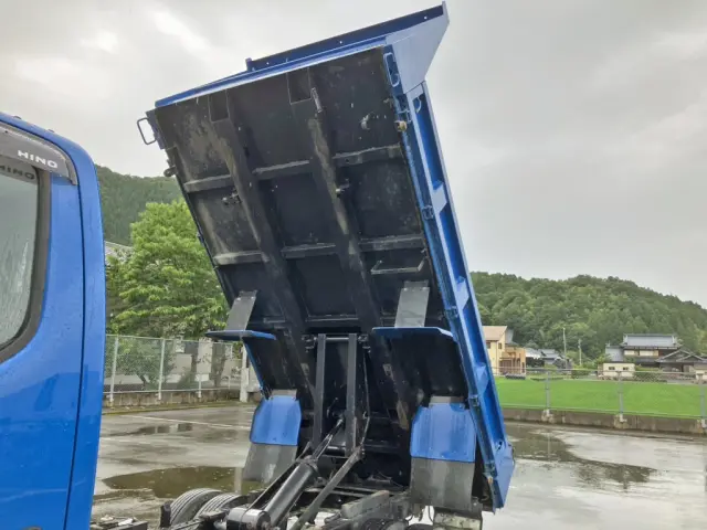 日野 デュトロ 2KG-XZU675T(4WD)の写真14