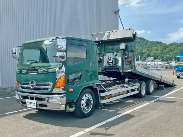 フロント周り、メッキパーツで飾っています。|日野 レンジャー LDG-GK8JRAAの写真1