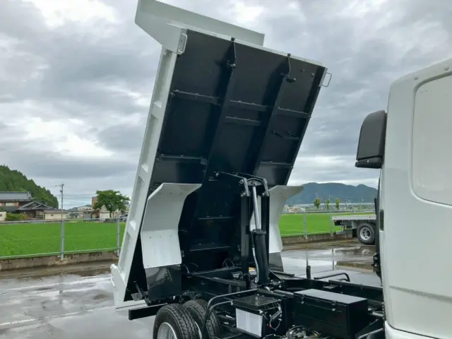 三菱 ファイター 2KG-FK62F(2WD)の写真11
