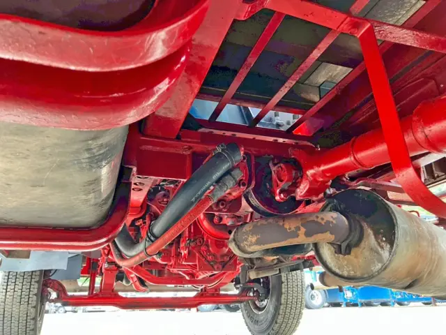 下回り中央後方の状態です。|日野 レンジャー KK-FD1JGEA(2WD)の写真35