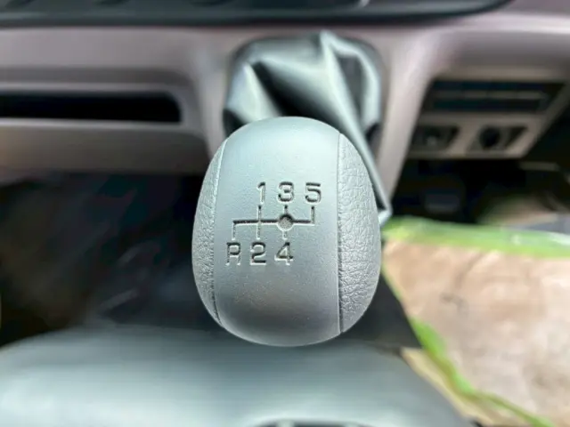 三菱 キャンター 2RG-FBA60(2WD)の写真26