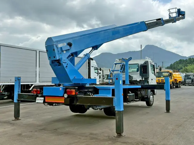 日野 レンジャー BDG-FC6JGWA(2WD)の写真4