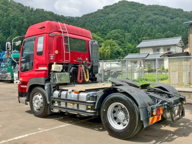 いすゞ ギガ QKG-EXD52ADの写真3