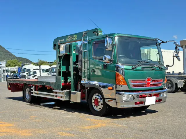 ホイールはアルミ製です。|日野 レンジャー QKG-FE7JLAG(2WD)の写真2