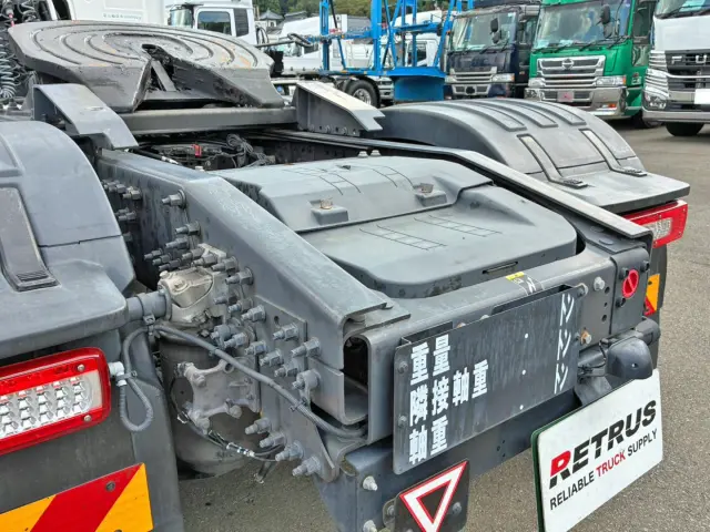 ボルボ FM トラクター 2DG-5K4TBA1の写真6