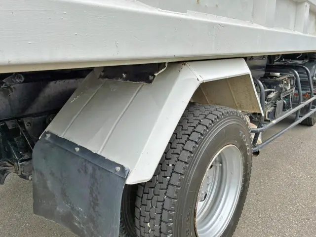 いすゞ フォワード PKG-FRR90S1(2WD)の写真24