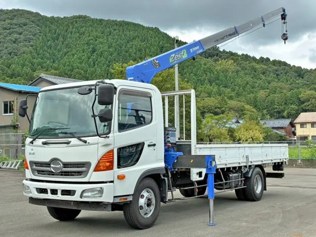 日野 レンジャー TKG-FC9JKAP(2WD)の写真1