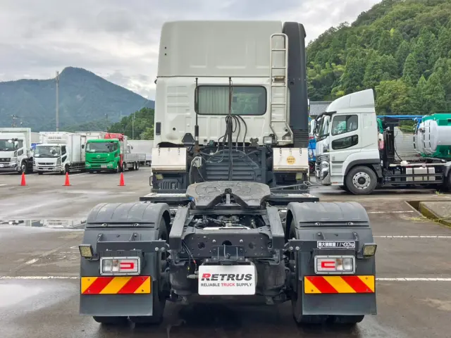 リア周りの状態です。|日野 プロフィア 2DG-SH1EEGGの写真17