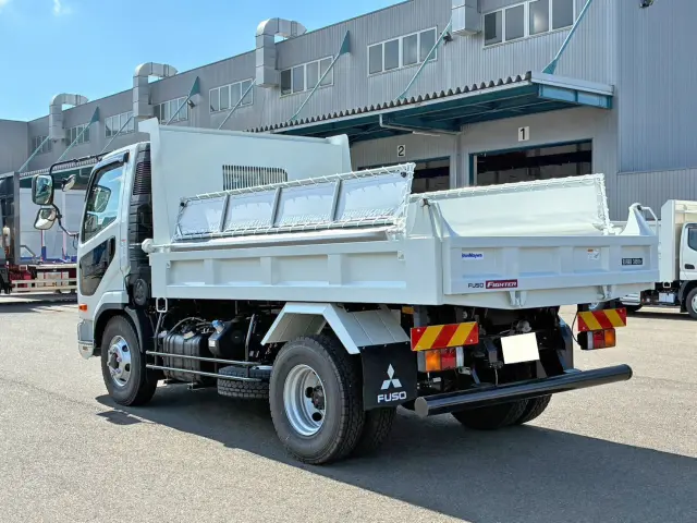 三菱 ファイター 2KG-FK72F(2WD)の写真3