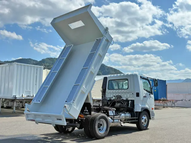 三菱 ファイター 2KG-FK72F(2WD)の写真4