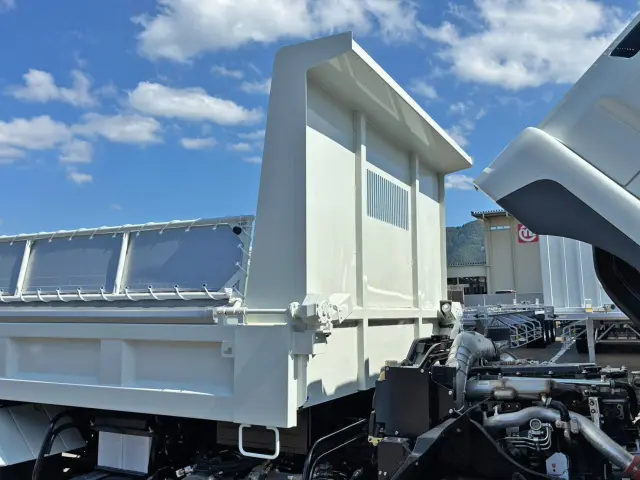 三菱 ファイター 2KG-FK72F(2WD)の写真12