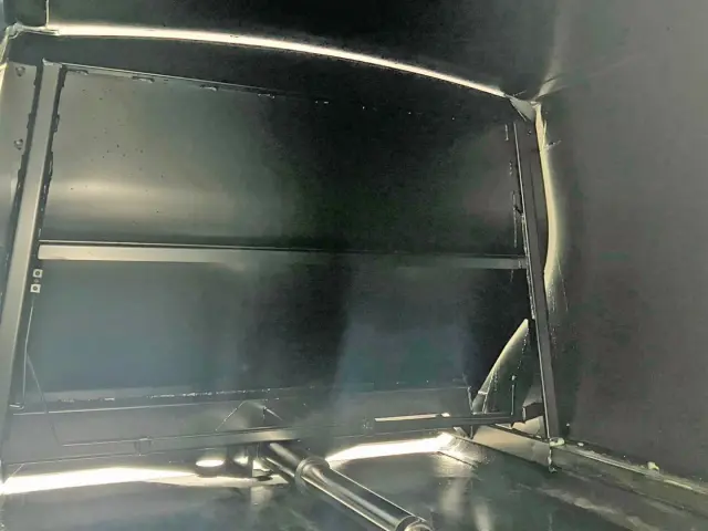 排出板裏側の状態です。|三菱 キャンター 2RG-FEAV0(2WD)の写真14