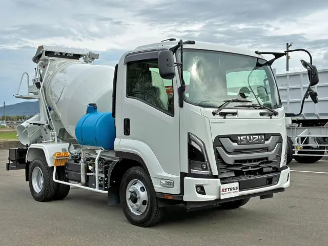 いすゞ フォワード 2PG-FRR90S4(2WD)の写真2
