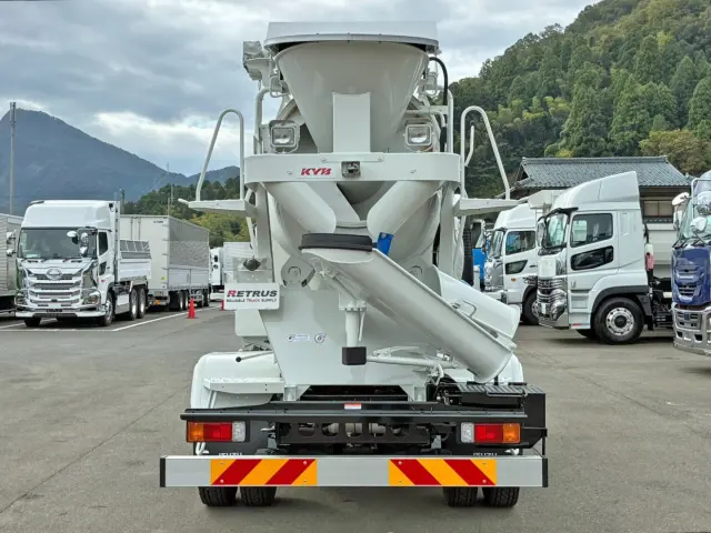 リヤ周りの状態です。|いすゞ フォワード 2PG-FRR90S4(2WD)の写真11