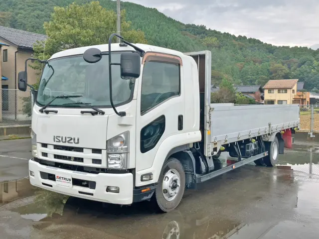 いすゞ フォワード SKG-FRR90S2(2WD)の写真1
