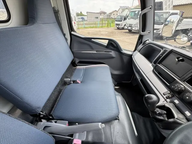 三菱 キャンター TKG-FEA50(2WD)の写真28