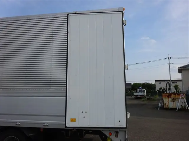 三菱 ファイター 2KG-FK65Fの写真15