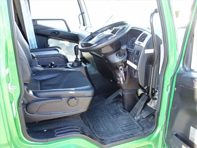 三菱 ファイター 2KG-FK65Fの写真23