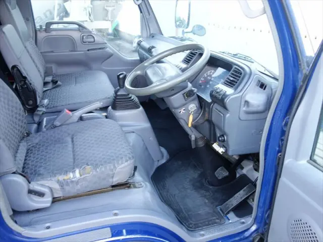 マツダ タイタン PB-LPR81AR(2WD)の写真29