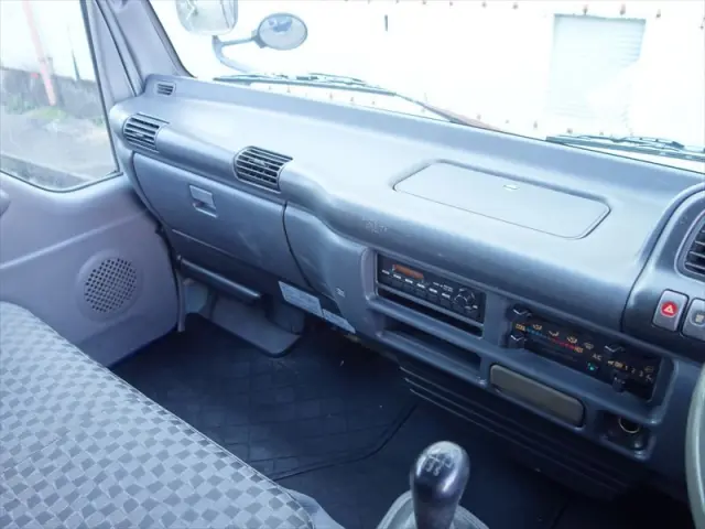 マツダ タイタン PB-LPR81AR(2WD)の写真33